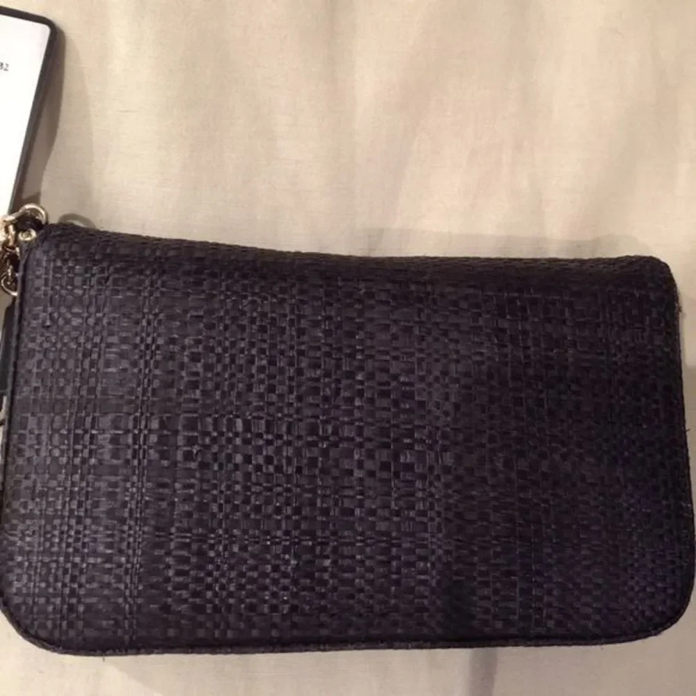 Dolce&Gabbana Floral Embellished Black Raffia Clutch NWT Pristine Condition